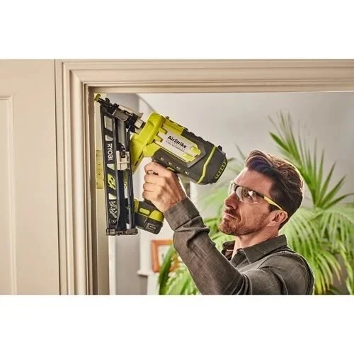 Ryobi R15GN18-0, 18V ONE+, 15 GA image 2