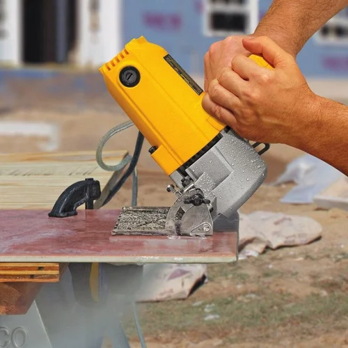 DEWALT DWC410-QS keraminių plytelių pjovimo pjaustyklė 110 mm image 3
