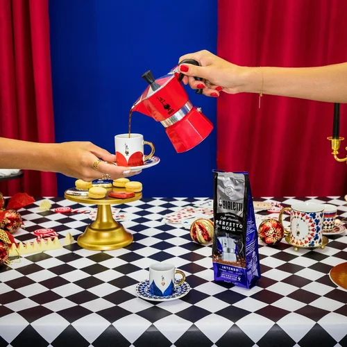 Bialetti Moka Espress raudona kavos viryklė image 2