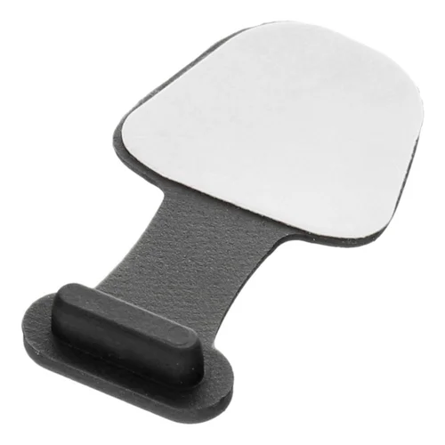 Juodas USB-C įkrovimo lizdo dangtelis su laikikliu image 1