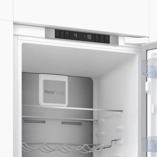 Įmontuojamas šaldytuvas Beko BCNA275E4SN image 2