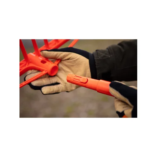 NEO TOOLS 95-044 plastikinis sutvirtintas šieno grėblys 640×100 mm image 3