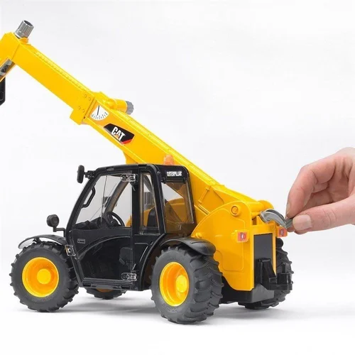 Bruder Caterpillar Telehandler 2141 image 3