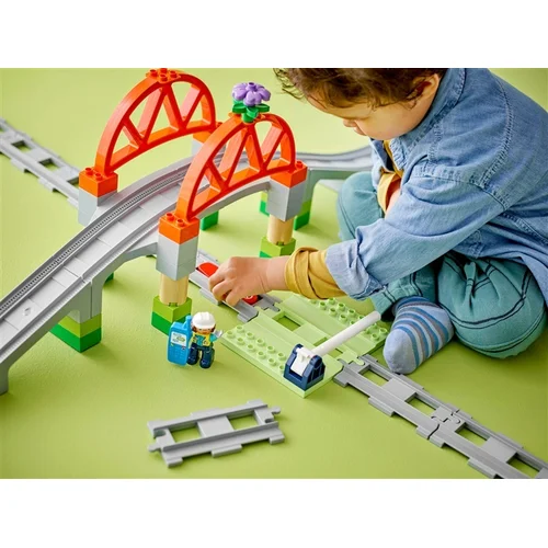 LEGO® Duplo Traukinio tilto ir bėgių plėtimo rinkinys 10426 image 3