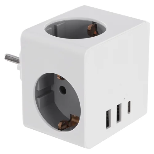 Trivietis skirstytuvas su įžeminimu USB A/C, baltas image 1