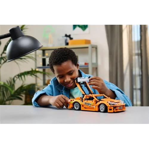 LEGO® Technic Fast and Furious Toyota Supra MK4 42204 image 3