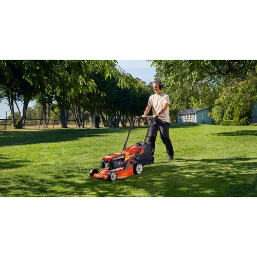 Husqvarna LC 347VE savaeigė žoliapjovė image 3