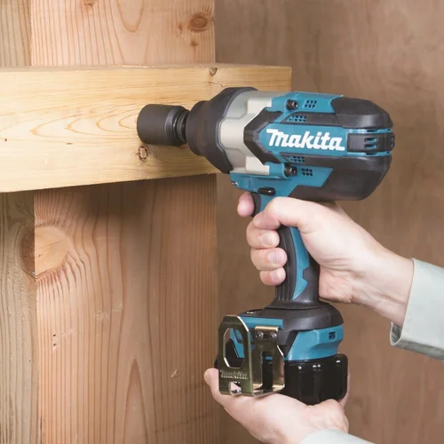 Makita DTW1002Z akumuliatorinis smūginis veržliasukis 18V image 3