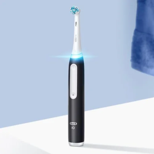 Oral-B iO3 Matt Black/Ice Blue Duo (komplektas) image 3