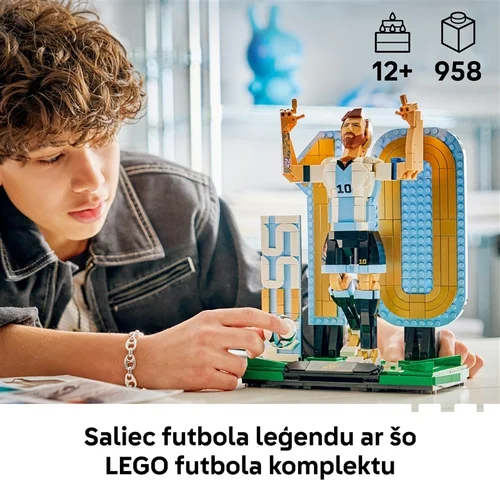 LEGO 43015 Lionel Messi – Soccer Legend image 3