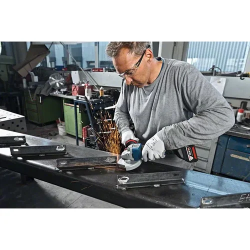 Bosch GWS 18V-10 PC akumuliatorinis kampinis šlifuoklis image 2