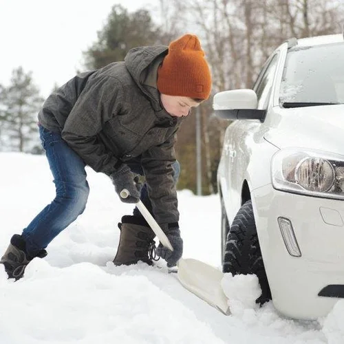Fiskars Snowxpert 63 cm sniego kastuvas image 3