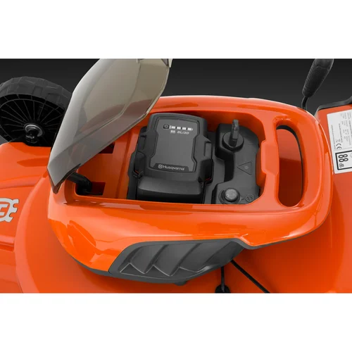 Savaeigė žoliapjovė Husqvarna LC 142iS be akumuliatoriaus ir įkroviklio image 3