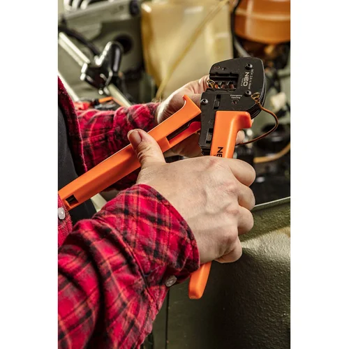 MC4 jungčių užspaudimo replės 2,5–6,0 mm² image 3