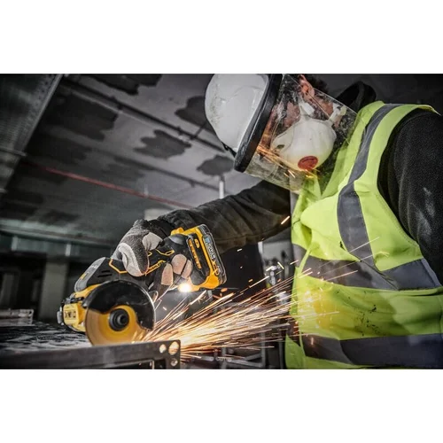 Dewalt DCS438N-XJ 18 V akumuliatorinis diskinis pjūklas image 2