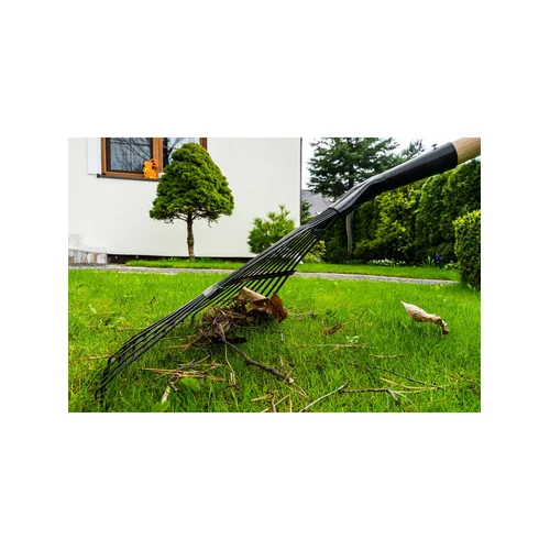 VERTO Lapų grėblys, medinis kotas image 3