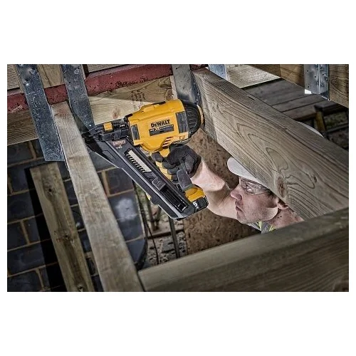 Akumuliatorinė viniakalė DeWalt DCN693P2-QW, 18V, 2x5.0Ah image 2