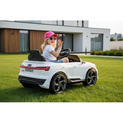 Hatis Audi SQ8 vaikiškas elektromobilis, Balta spalva image 3