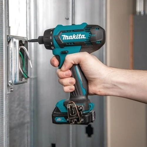 Makita DF033DZ akumuliatorinis suktuvas-gręžtuvas, 12 V image 2