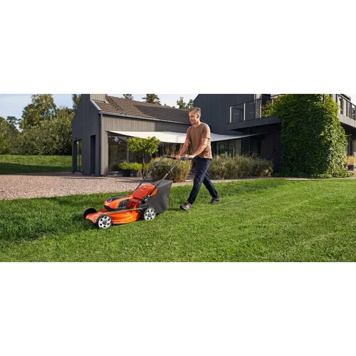 Husqvarna LC 142i akumuliatorinė vejapjovė 42 cm image 2