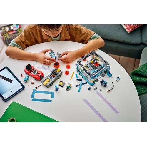 LEGO City 60497 Drive-Through Car Wash image 3