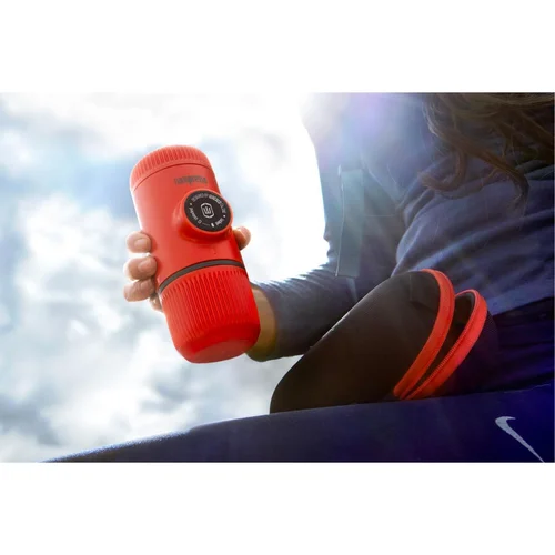 WACACO NANOPRESSO LAVA RED rankinis maltos kavos aparatas su dėklu image 3