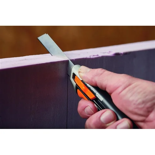 FISKARS CarbonMax 18mm Laužiamasis peilis image 3