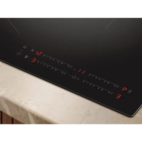 Kaitlentė I Electrolux „SaphirMatt SE®“ EIV83443CT 78 cm image 3