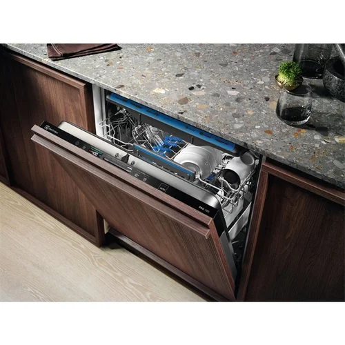 Electrolux EEG48300L įmontuojama juoda indaplovė image 3
